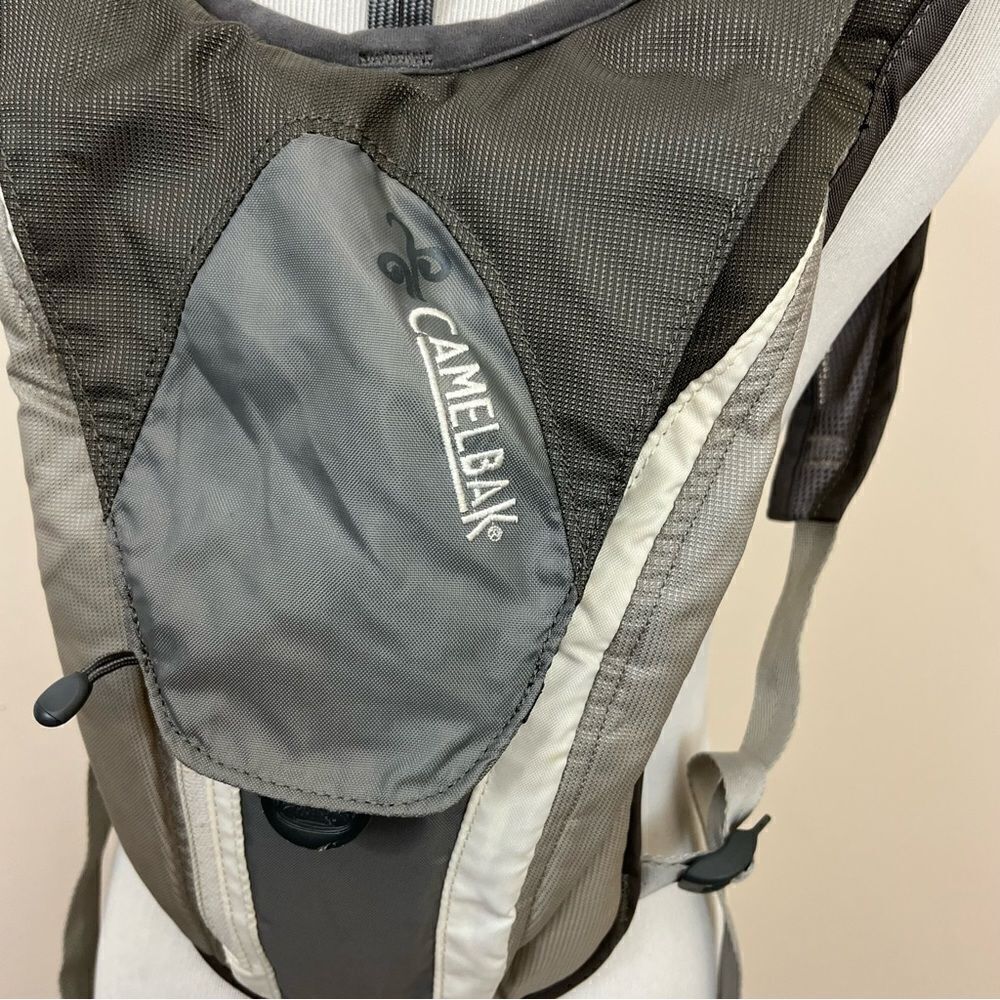 Camelbak Gray Hydration Pack OS - Picture 5 of 5